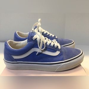 NWOT! Vans Blue Suede Denim low Top Sneakers Men’s 7.5/Ladies 9